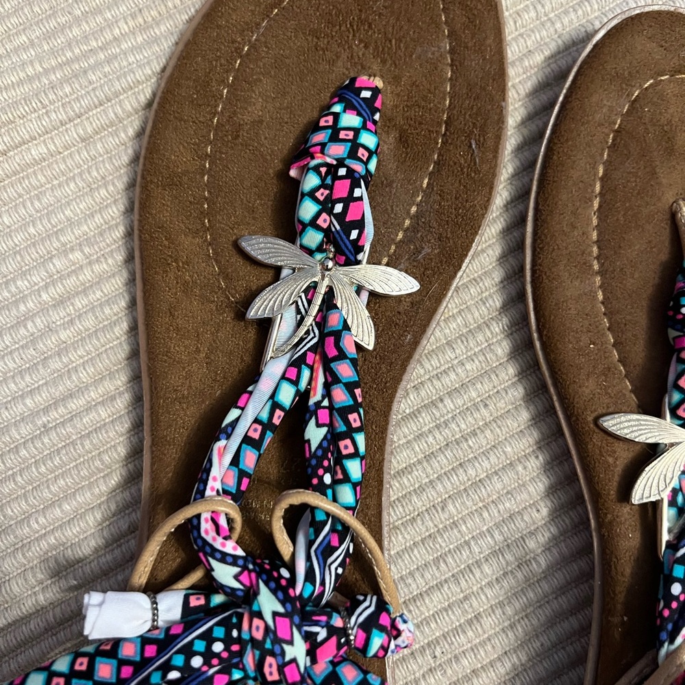 Sandals - Picture 2 of 5